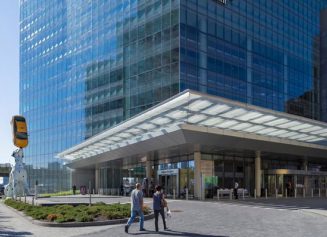 An external view of NYU Langone Health's Kimmel Pavilion.